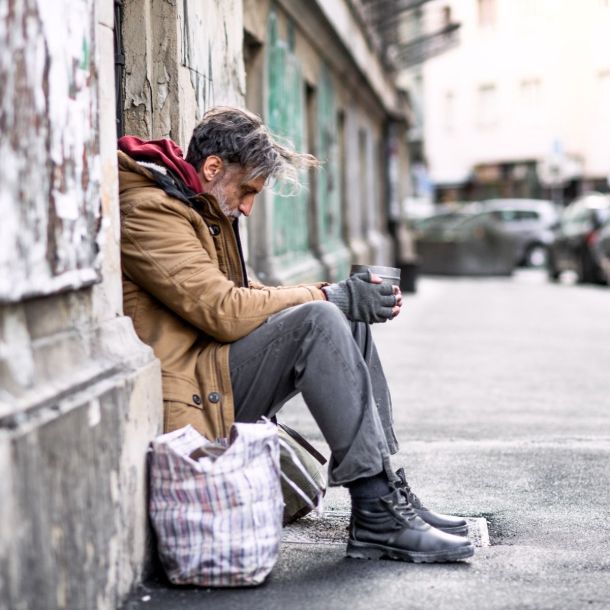 Conceptualizations of Trauma in Homeless Populations (1 CE)